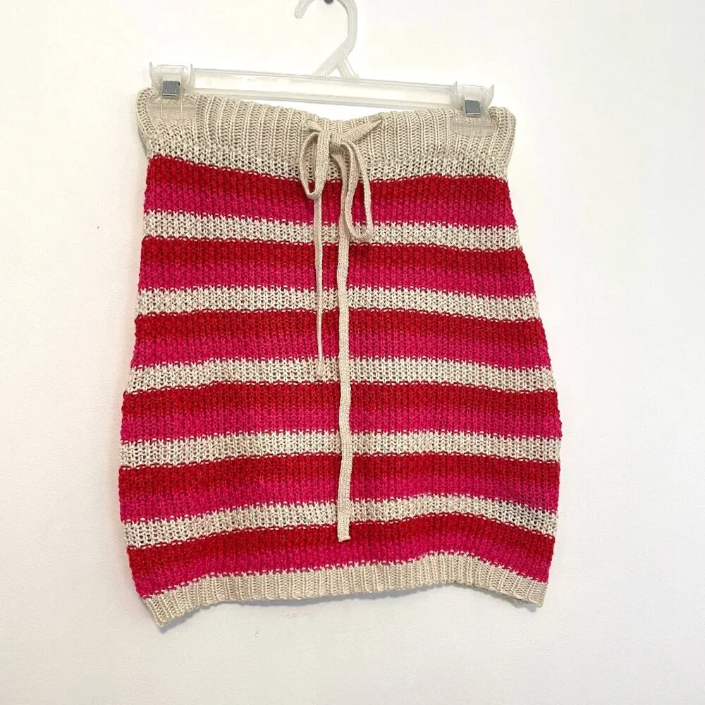 NEW NWT FASHION NOVA Mariyah Crochet Mini Skirt Cream Beige Red Pink Stripe Knit